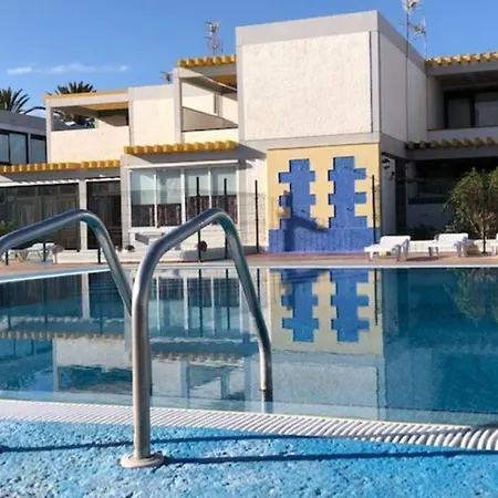 Cozy Bungalow Pool -Wifi & Parking Costa Del Silencio Apartment *